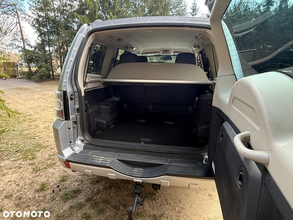Mitsubishi Pajero 3.2 DID Instyle EU6 - 8
