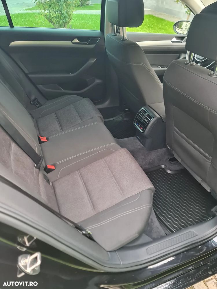 Volkswagen Passat 2.0 TDI (BlueMotion Technology) Comfortline - 22
