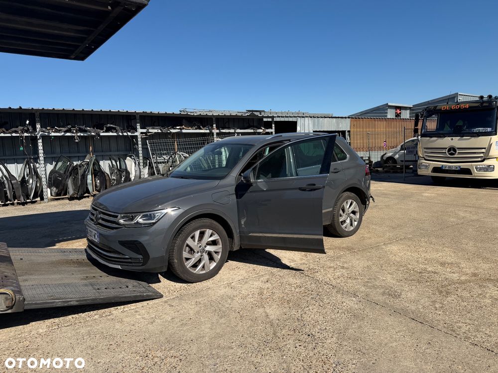 Volkswagen Tiguan 1.4 eHybrid OPF DSG Elegance - 12