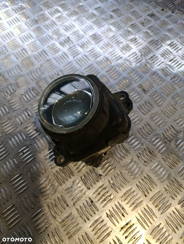 RENAULT GAMA D HALOGEN LEWY LAMPA LEWA SOCZEWKA 84553305 - 1