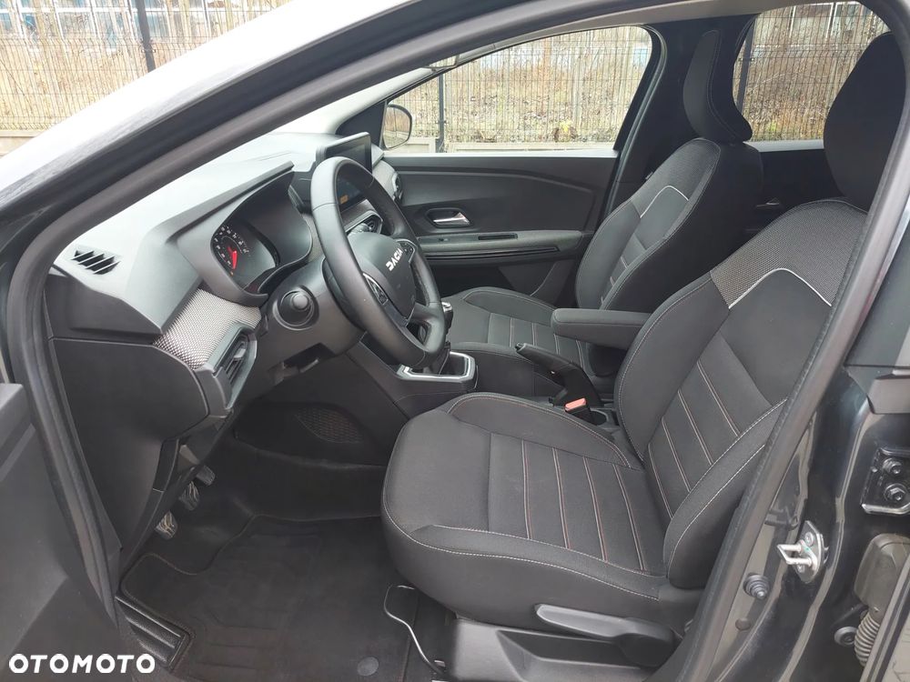 Dacia Jogger 1.0 TCe Extreme+ 7os - 15