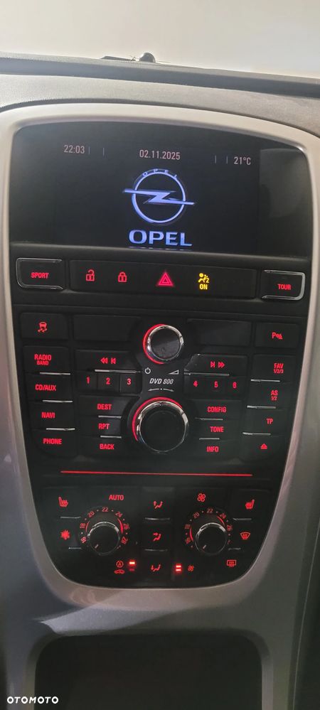 Opel Astra ver-1-6-turbo-sport - 10