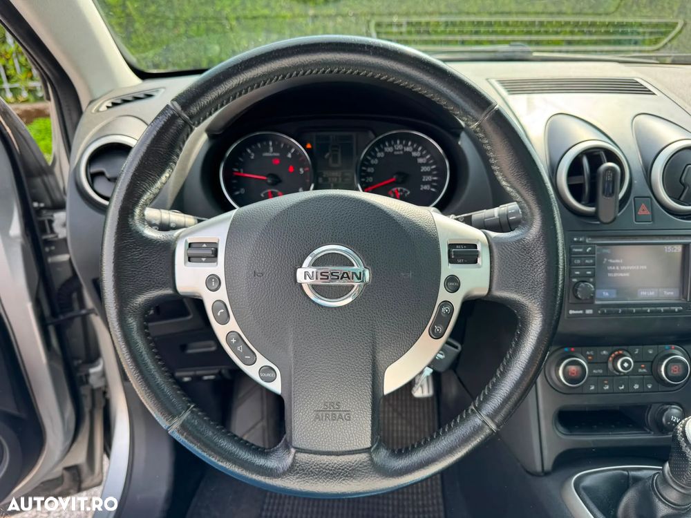 Nissan Qashqai 1.5 DCI TEKNA - 8