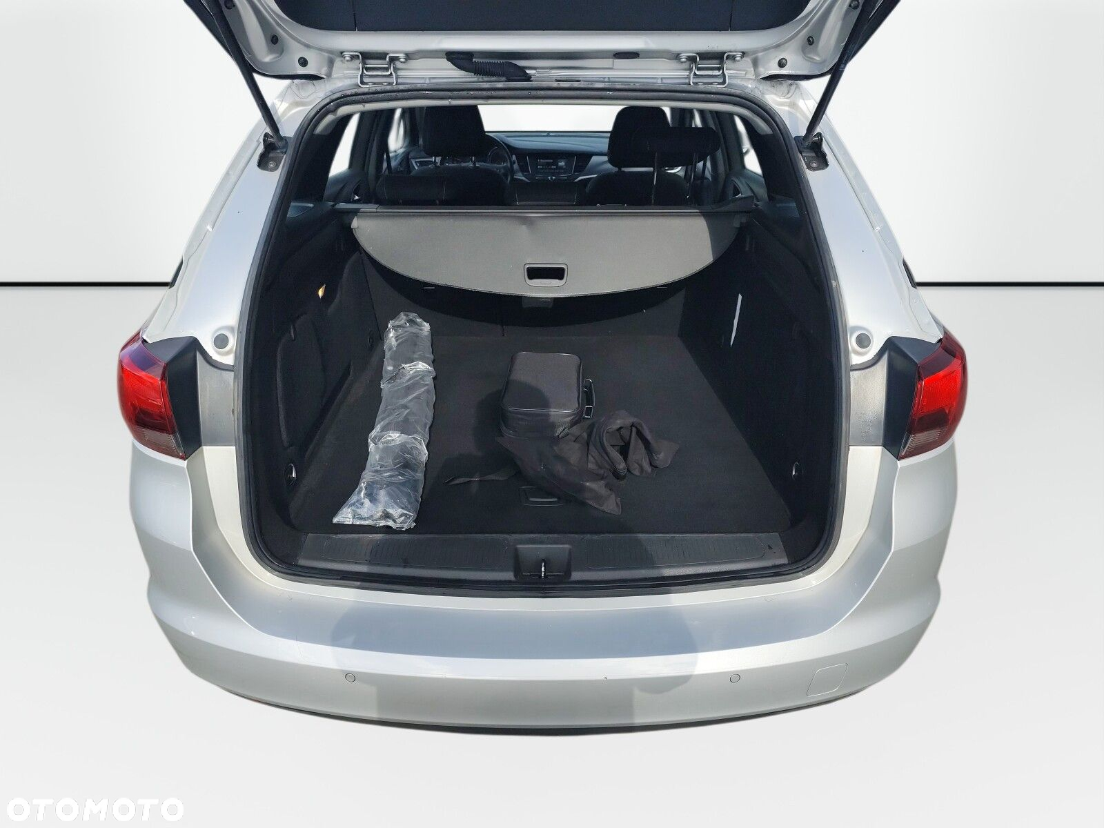 Opel Astra - 16