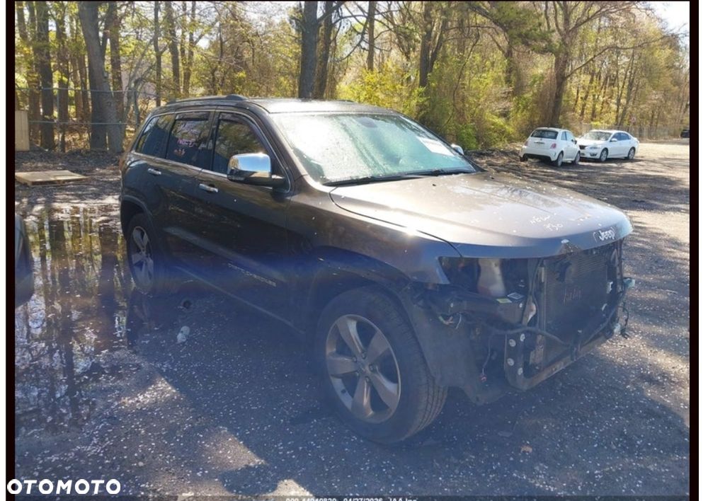 Jeep Grand Cherokee - 22