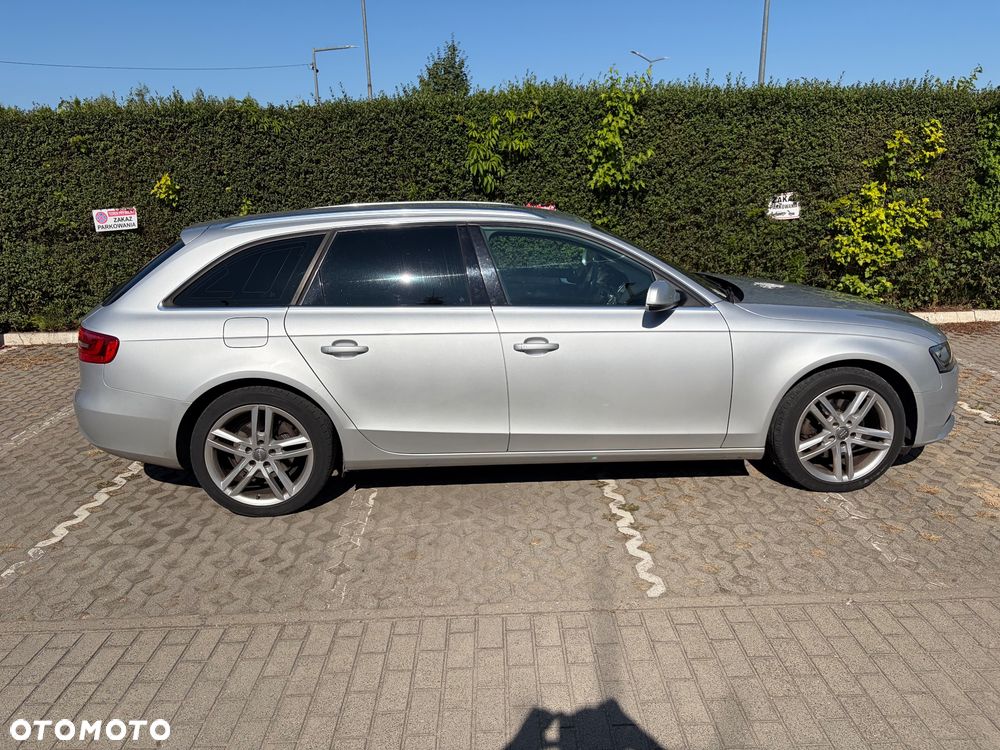 Audi A4 Avant - 4