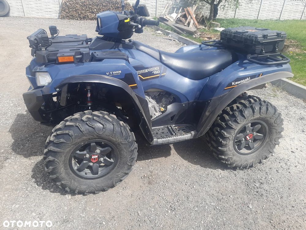 Kawasaki Brute Force - 9