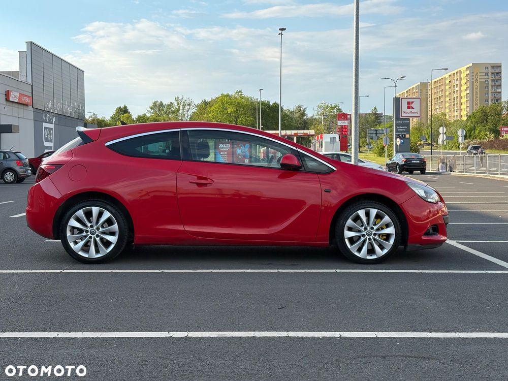 Opel Astra 1.4 Turbo - 4