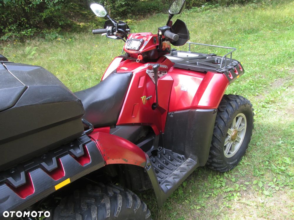 Polaris Sportsman - 10