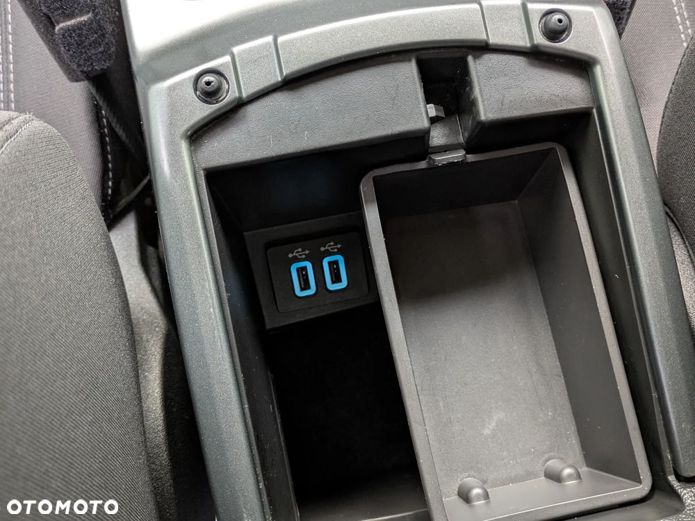 Ford Kuga 1.5 EcoBoost 2x4 SYNC - 39