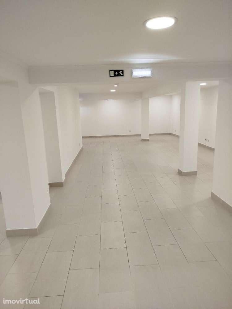 Loja para arrendar em São Domingos de Rana - Cascais - Grande imagem: 4/12