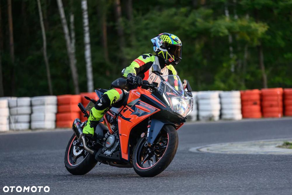 KTM RC 390 - 1