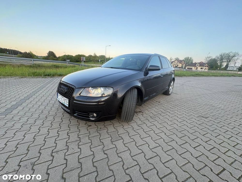 Audi A3 Sportback 2.0 TDI DPF Quattro Attraction - 2
