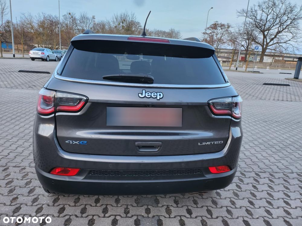Jeep Compass - 11