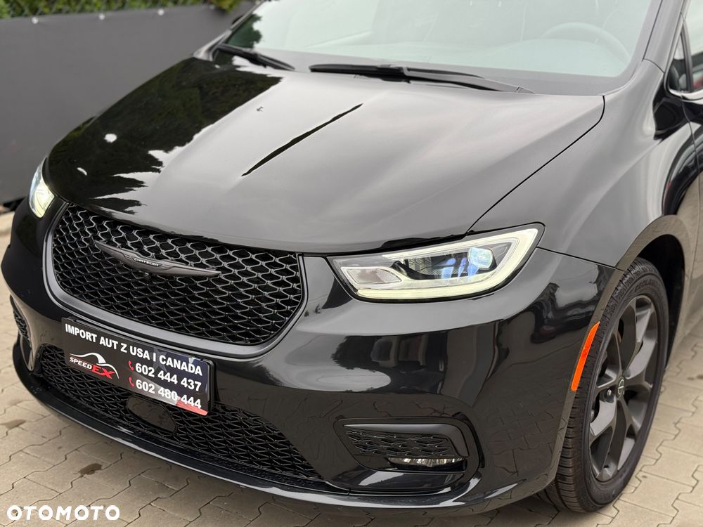 Chrysler Pacifica 2025 photo 3