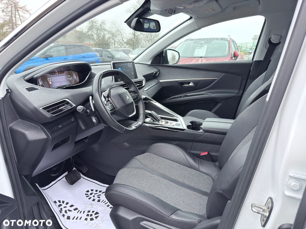 Peugeot 5008 BlueHDi 130 EAT8 GT - 19