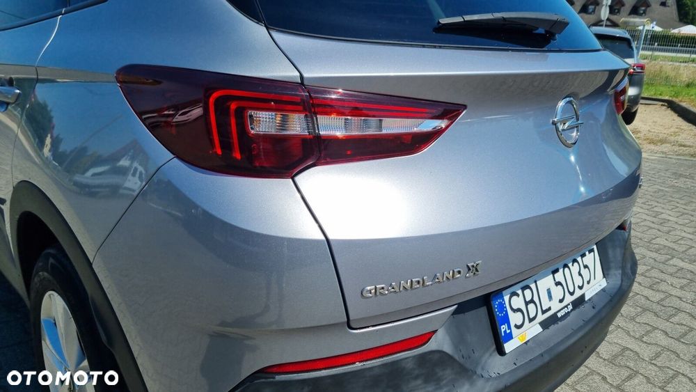 Opel Grandland X 1.2 T Enjoy S&S - 17