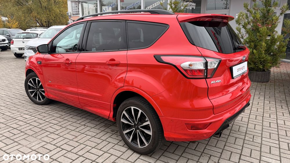 Ford Kuga 2.0 TDCi AWD Titanium - 4
