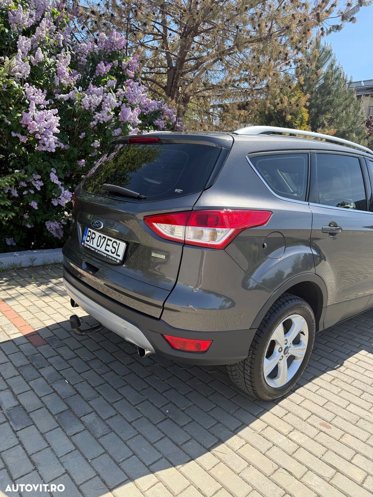Ford Kuga - 3