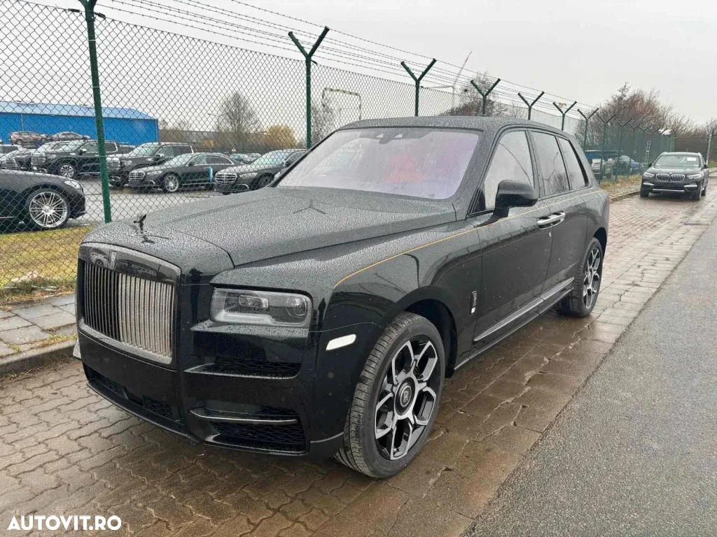 Rolls-Royce Cullinan - 4