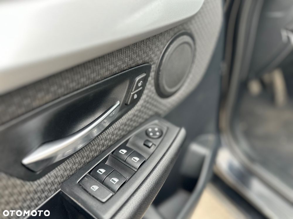 BMW Seria 2 218d Luxury Line - 19