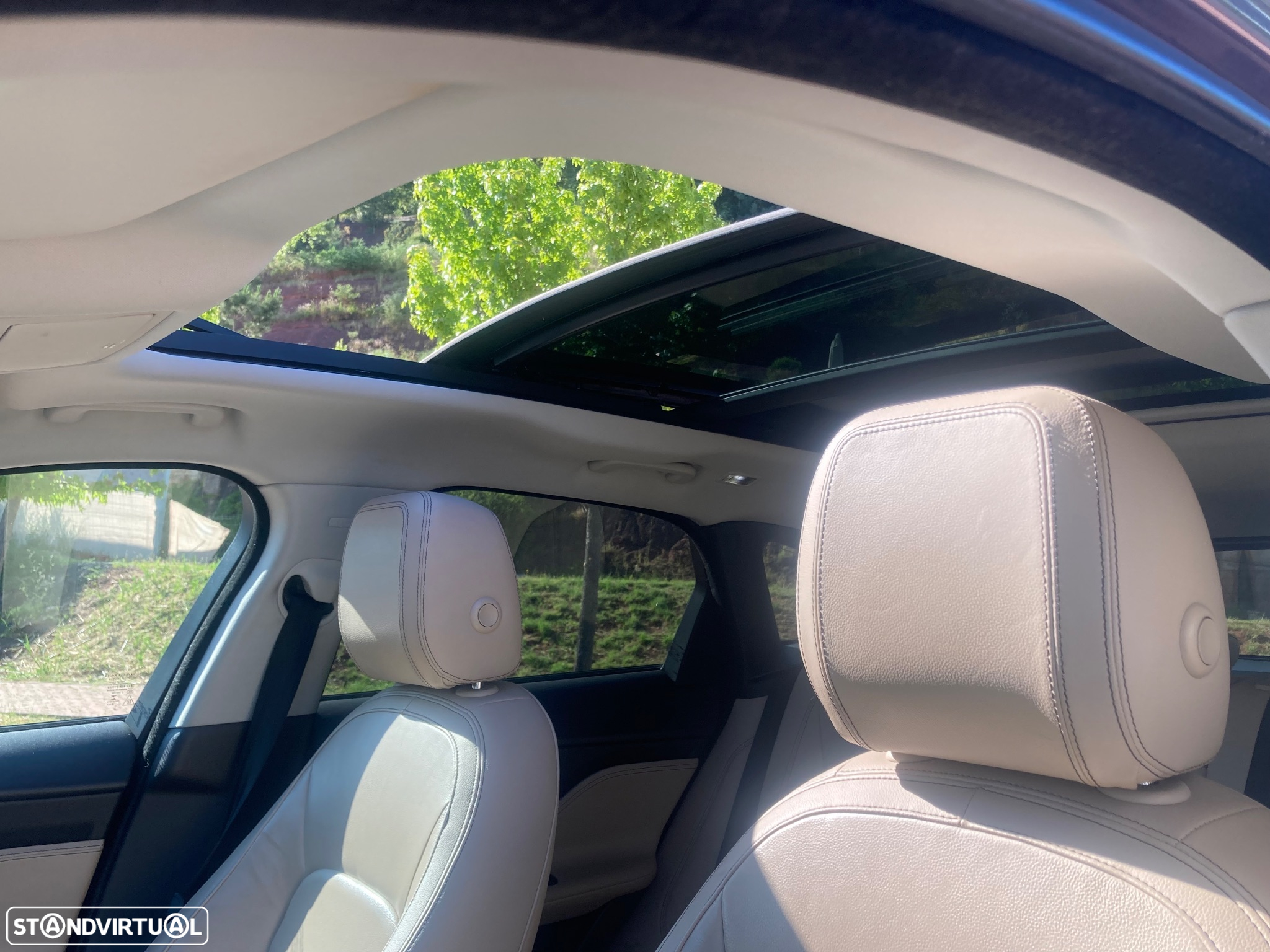 Jaguar F-Pace 2.0 i4D Portfolio AWD Aut. - 12