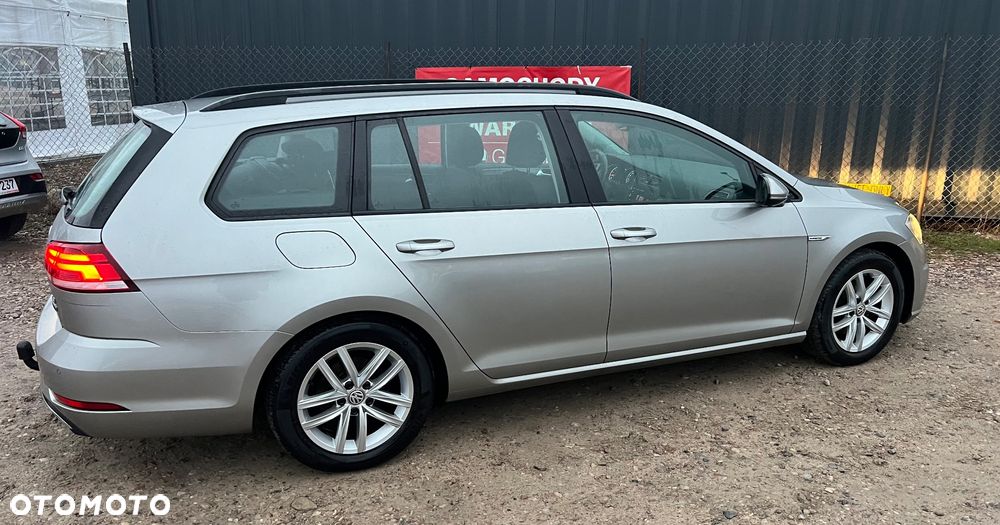 Volkswagen Golf 1.5 TSI BMT Highline - 25