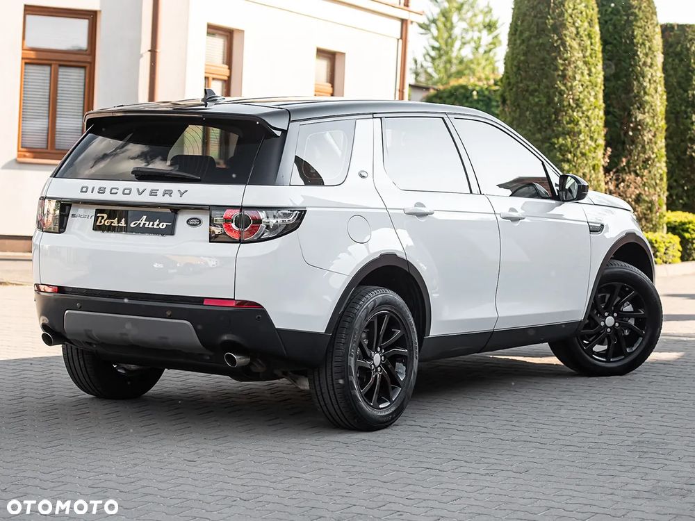 Land Rover Discovery Sport TD4 HSE Luxury - 14