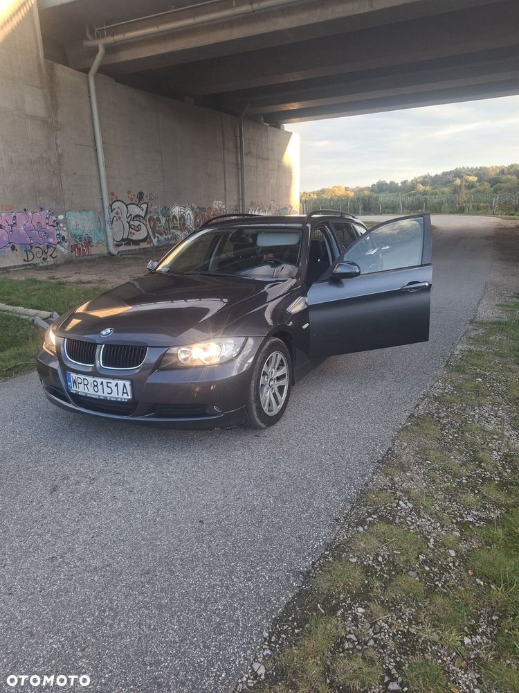 BMW Seria 3 - 4