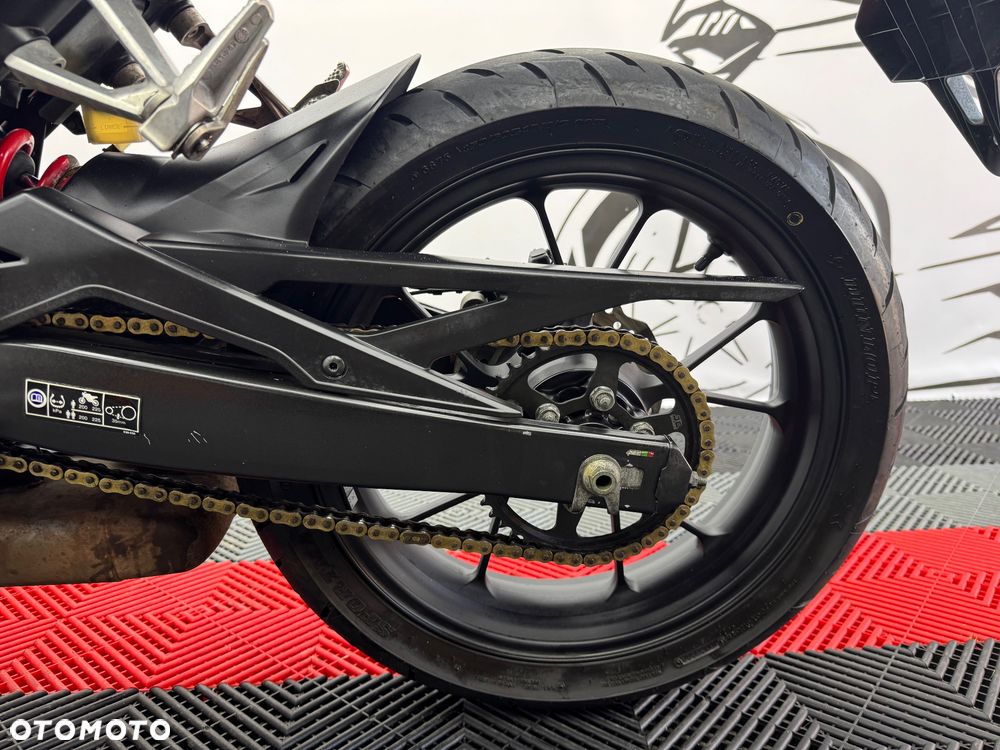 Honda CB - 18
