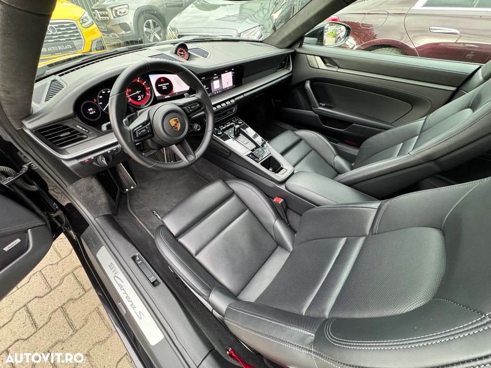 Porsche 911 Carrera S PDK - 13