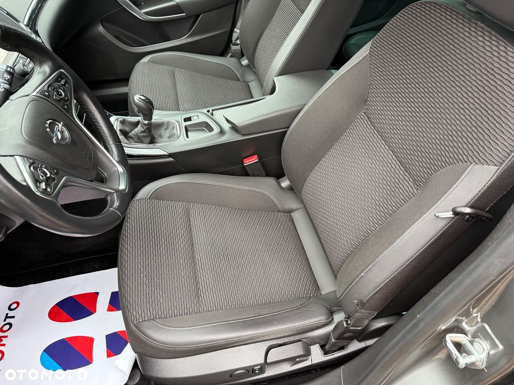 Opel Insignia 1.6 SIDI Turbo ecoFLEX Start/Stop Innovation - 21