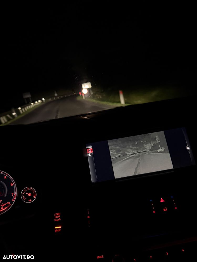 BMW Seria 5 535i xDrive Sport-Aut. Luxury Line - 13