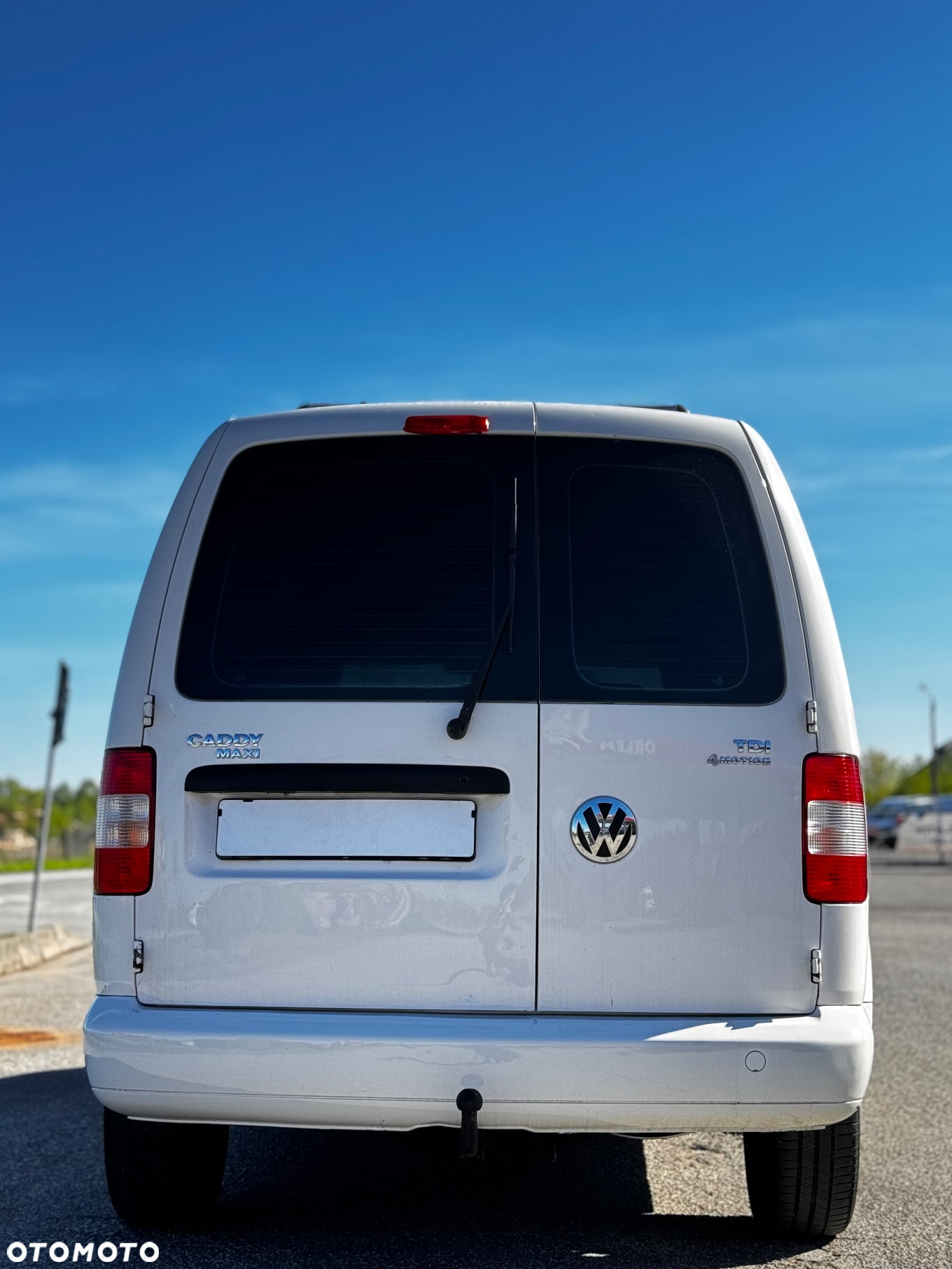 Volkswagen Caddy - 10