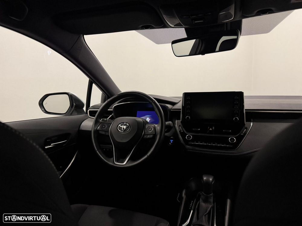 Toyota Corolla 1.8 Hybrid Exclusive - 27
