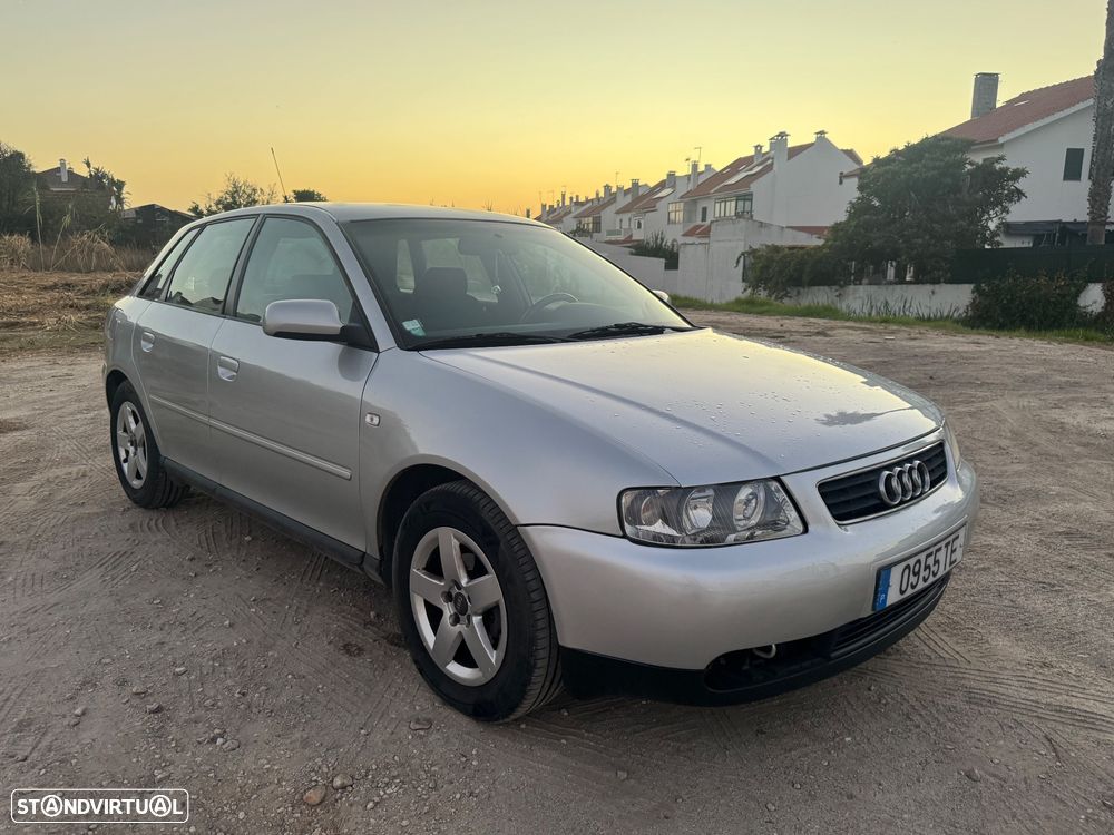 Audi A3 1.6 Attraction - 6