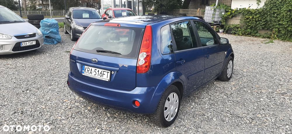 Ford Fiesta - 19