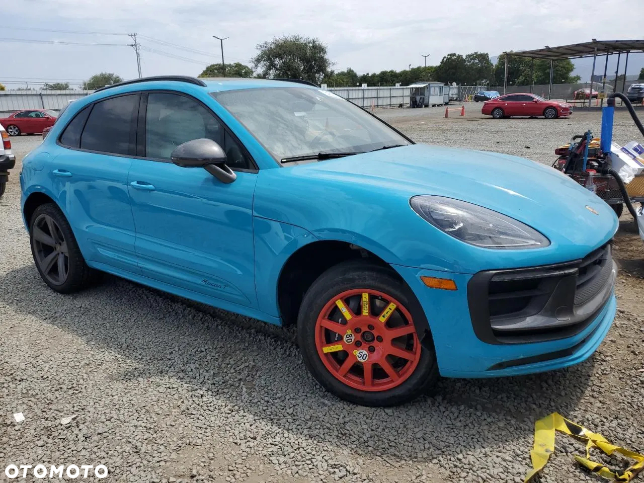 Porsche Macan T - 4