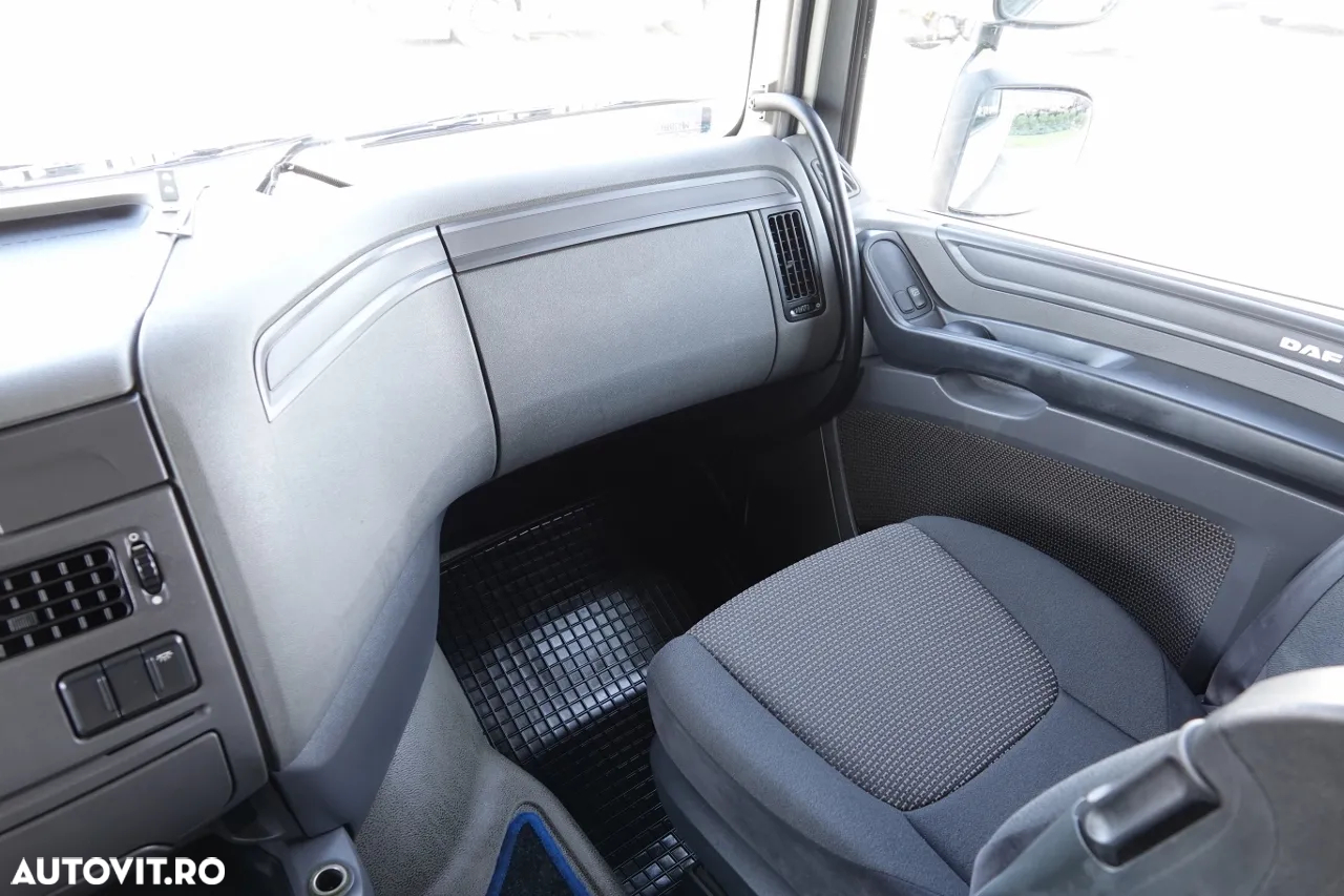 DAF XF 460 / MANUAL / STANDARD / SUPER SPACE CAB / EURO 6 - 31