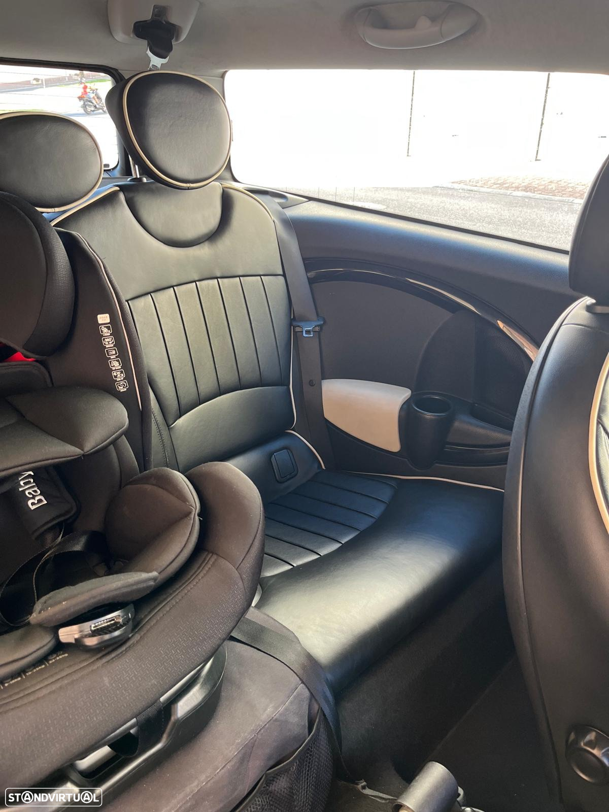 MINI Clubman Cooper D - 3