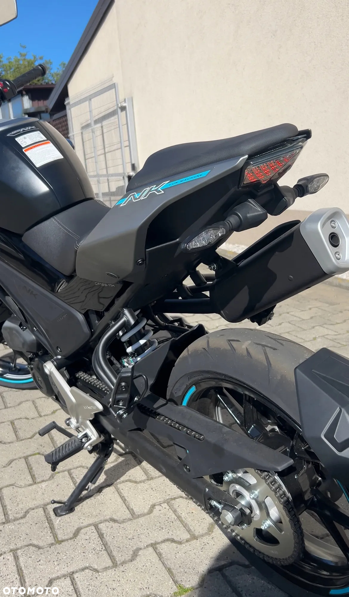 CFMoto NK - 17