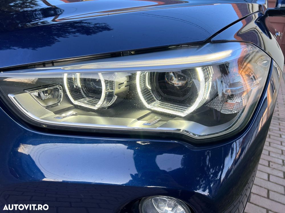 BMW X1 xDrive20d xLine - 13