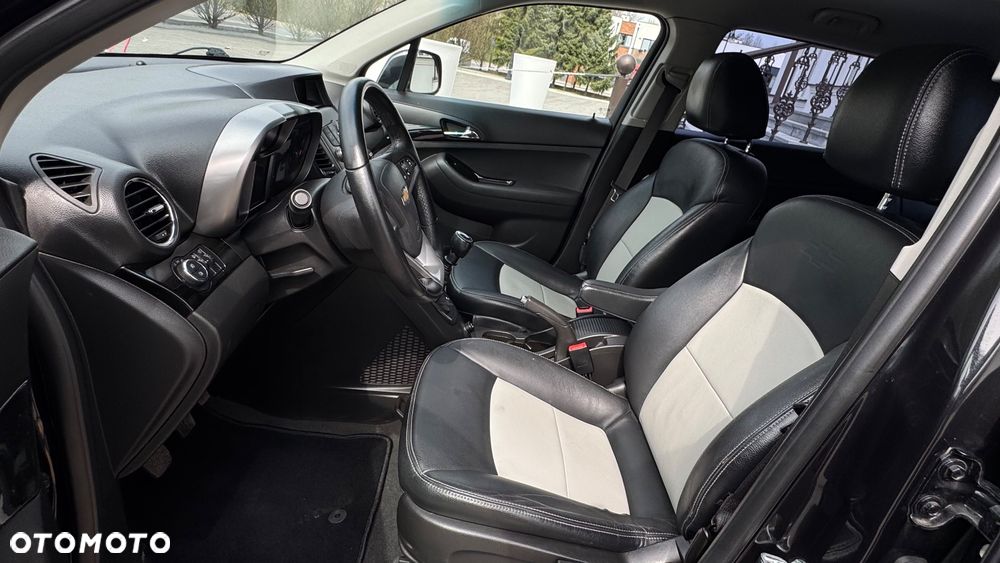 Chevrolet Orlando 1.8 LT+ - 26