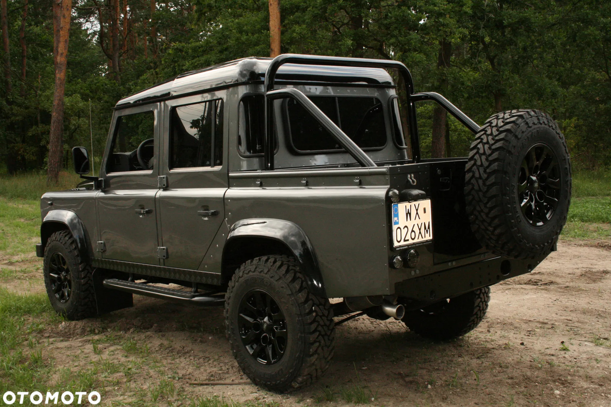 Land Rover Defender 110 2.2TD4 CrewCab SE - 8