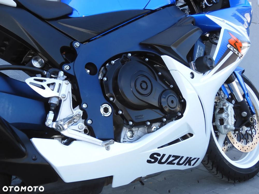 Suzuki GSX-R - 9