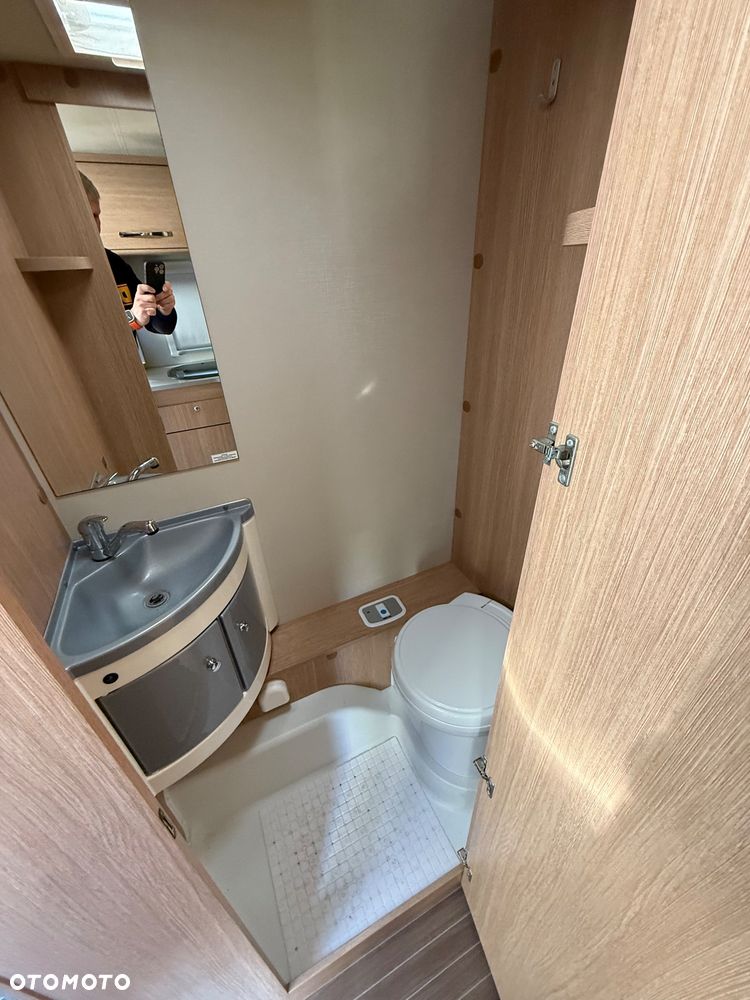 Hymer-Eriba Sunlight - 12