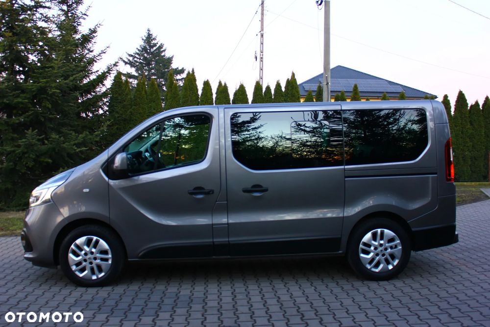 Renault Trafic 2.0 dCi - 15