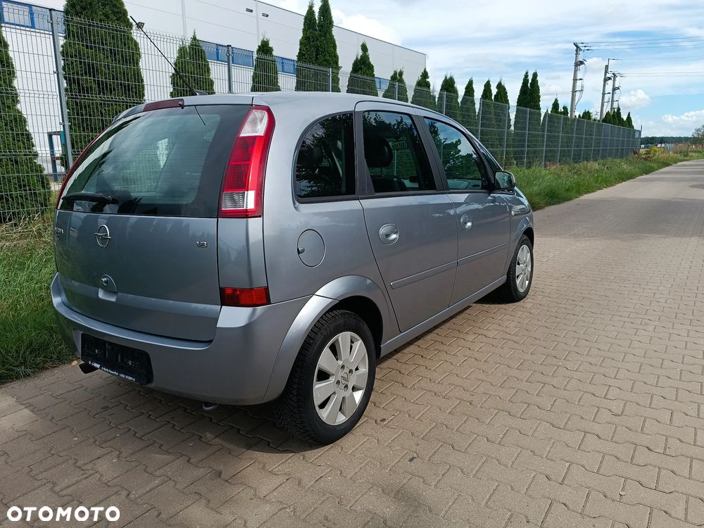 Opel Meriva 1.6 (Essentia) - 3