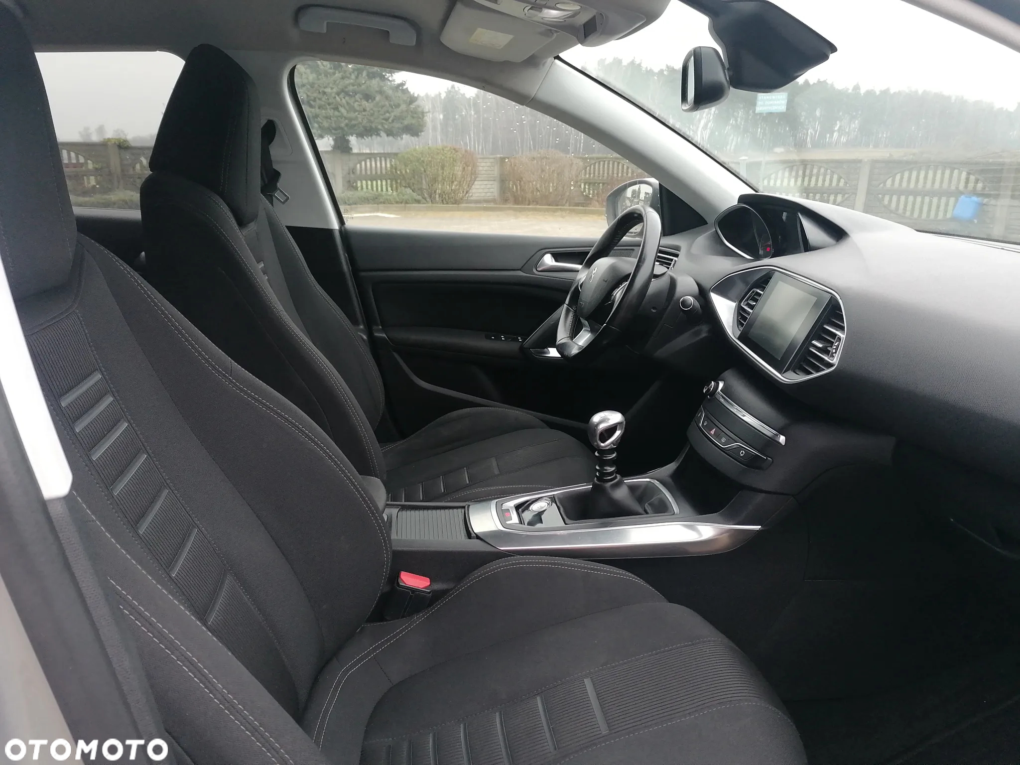 Peugeot 308 1.6 BlueHDi Allure S&S - 10