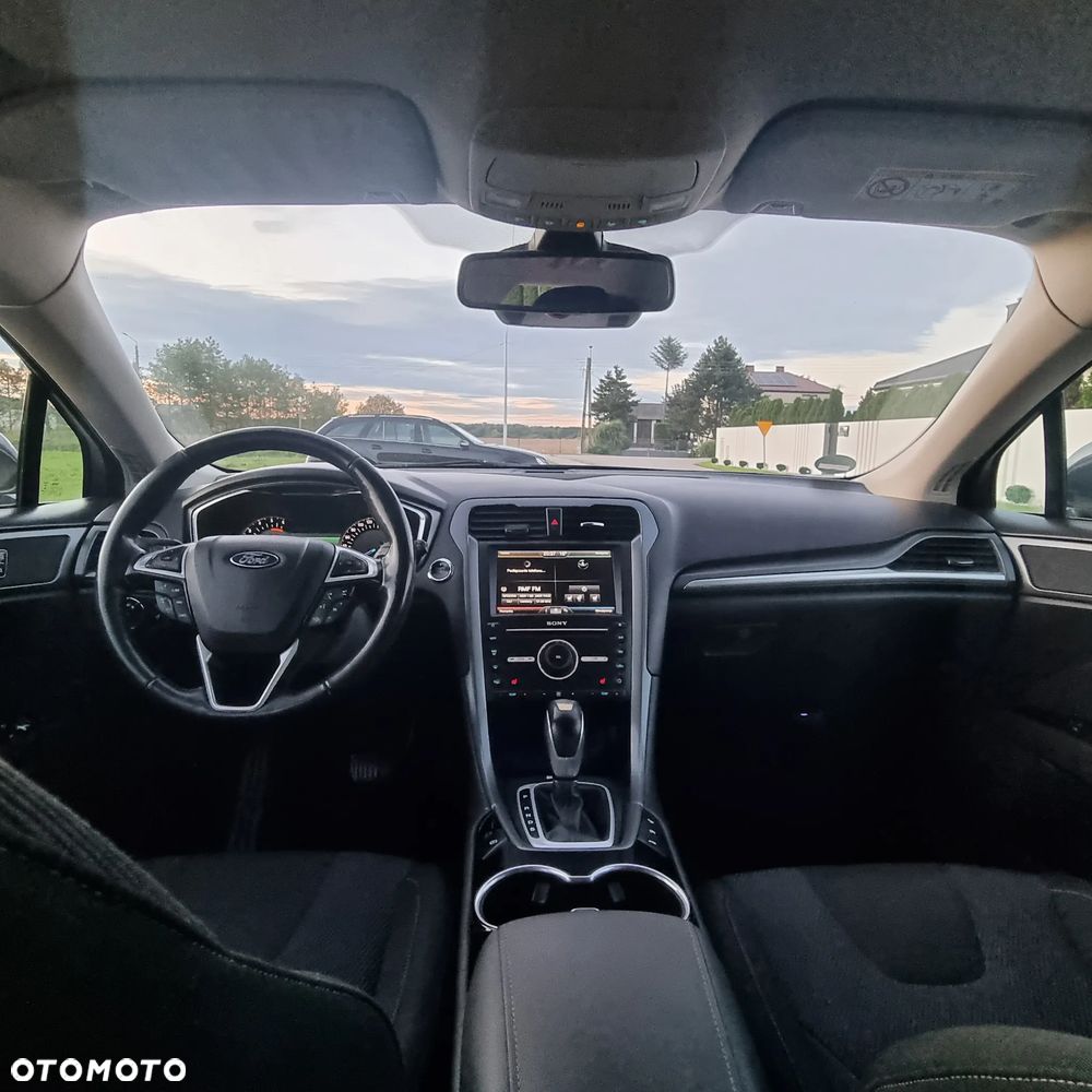 Ford Mondeo - 12